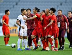 IM体育网页版登录入口-亚洲足球联赛烽火连天，强强对决令人期待