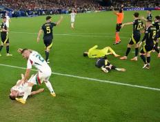 IM体育官网入口-卡利亚里前锋受伤发送困扰，或缺阵多场比赛的简单介绍