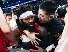 IM体育官网入口-北京队翻盘爵士，塔图姆带队取胜