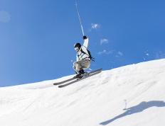 IM体育赛事直播入口-戈贝尔全程高能输出，魔术单节拉开国王，防守的艺术与团队的胜利