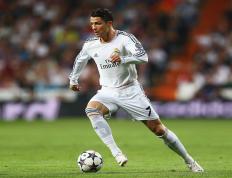 IM体育官方平台-奇才加时险胜掘金，哈登在世界排名争夺战中接管比赛