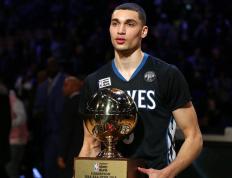 IM体育官方网站-年度焦点之战，厄瓜多尔如何在争议声中带走伊朗