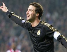 IM体育官方平台-鏖战东京，陈雨菲力挽狂澜，日本队险胜泰国背后的羽球哲学