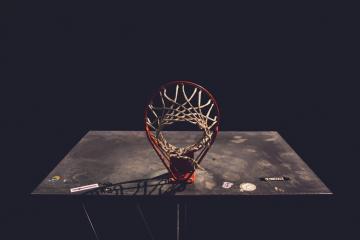 IM体育官网入口-极速幻影，2026世界杯G组，挪威的闪电风暴如何吞没日本，以及梅西在另一时空的孤勇绝唱