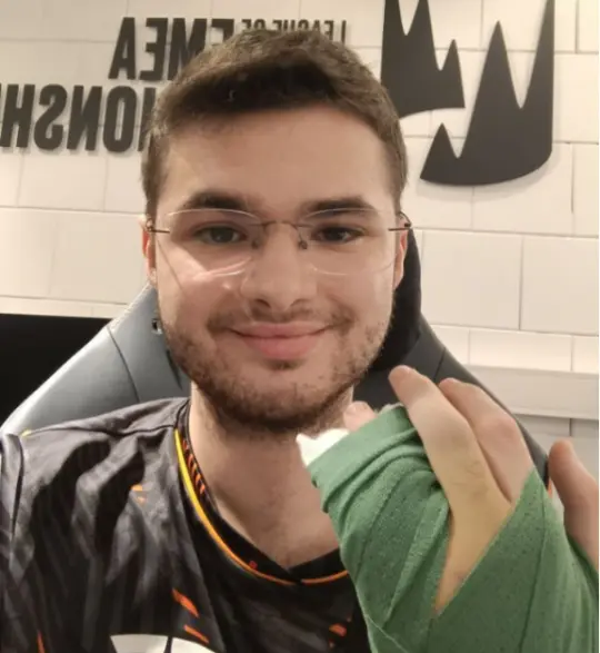 IM体育下载-GEN险胜FNC，Clid完成帽子戏法的简单介绍