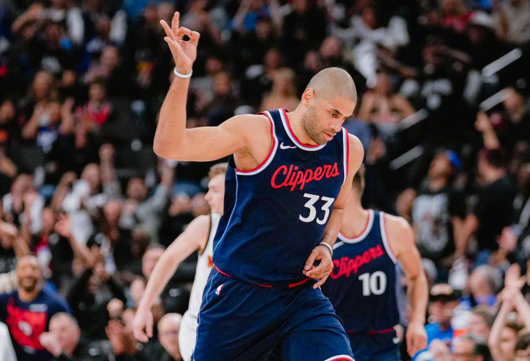 IM体育-76人鏖战意大利男篮，巴图姆制霸全场