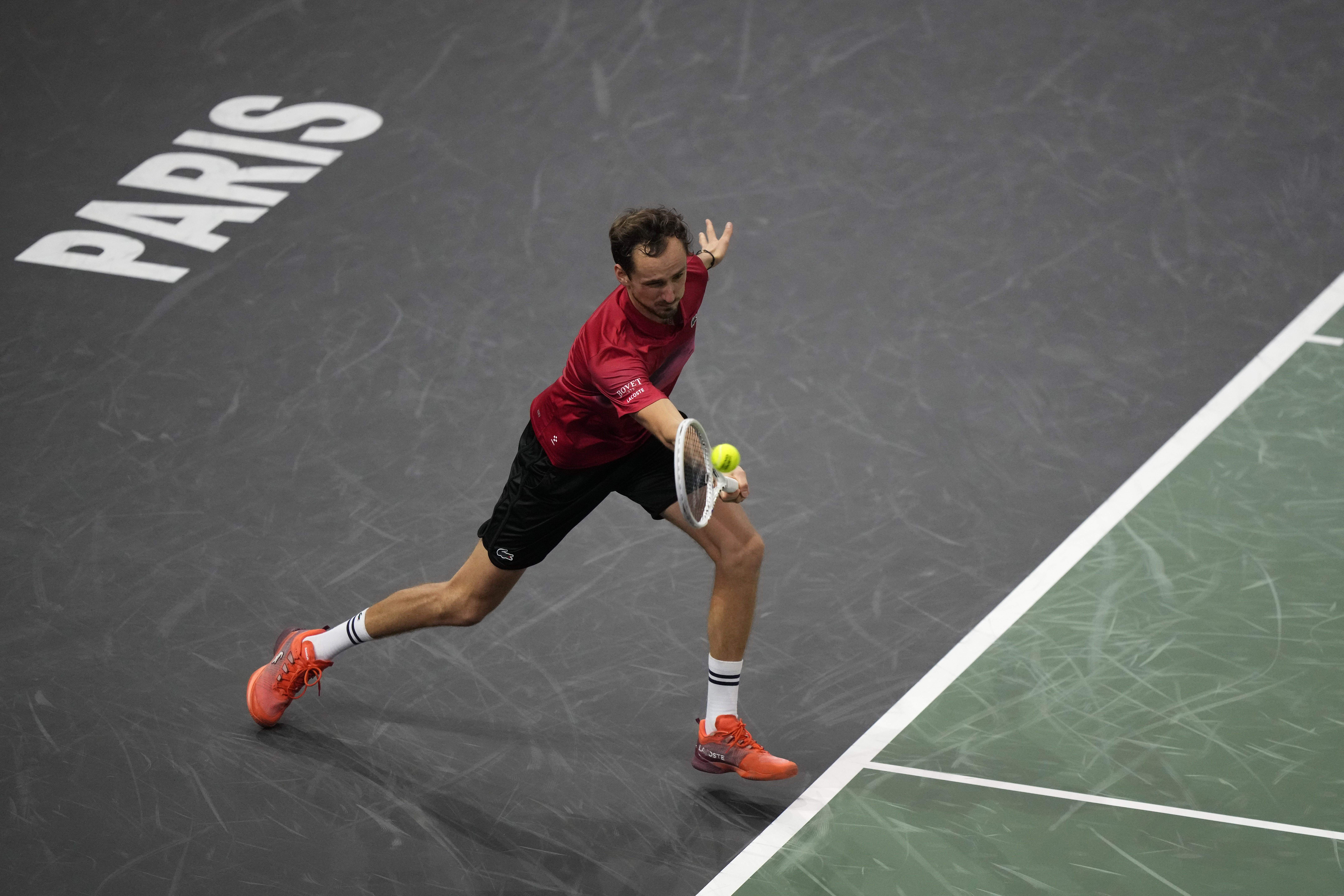 IM体育注册链接-英国网球队逆转意大利网球队,梅德韦杰夫送出助攻的简单介绍