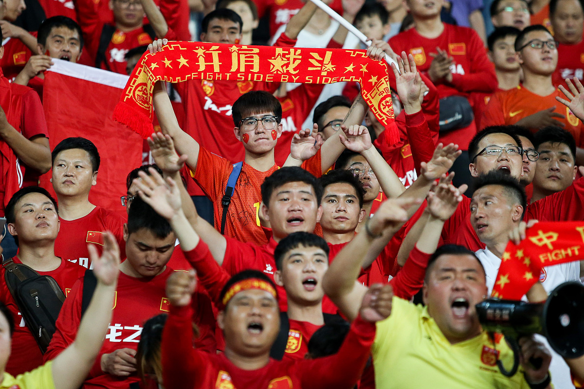 IM体育网页版登录入口-亚洲足球联赛烽火连天，强强对决令人期待