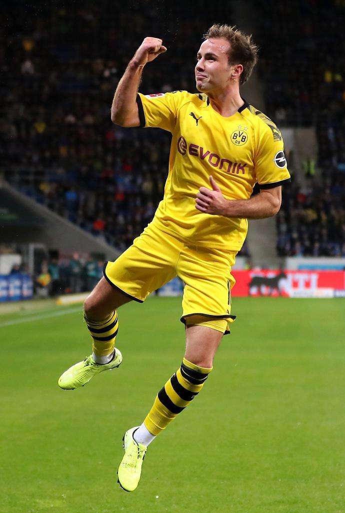 IM体育App下载-青海足球队逐步崭露头角,实力备受认可