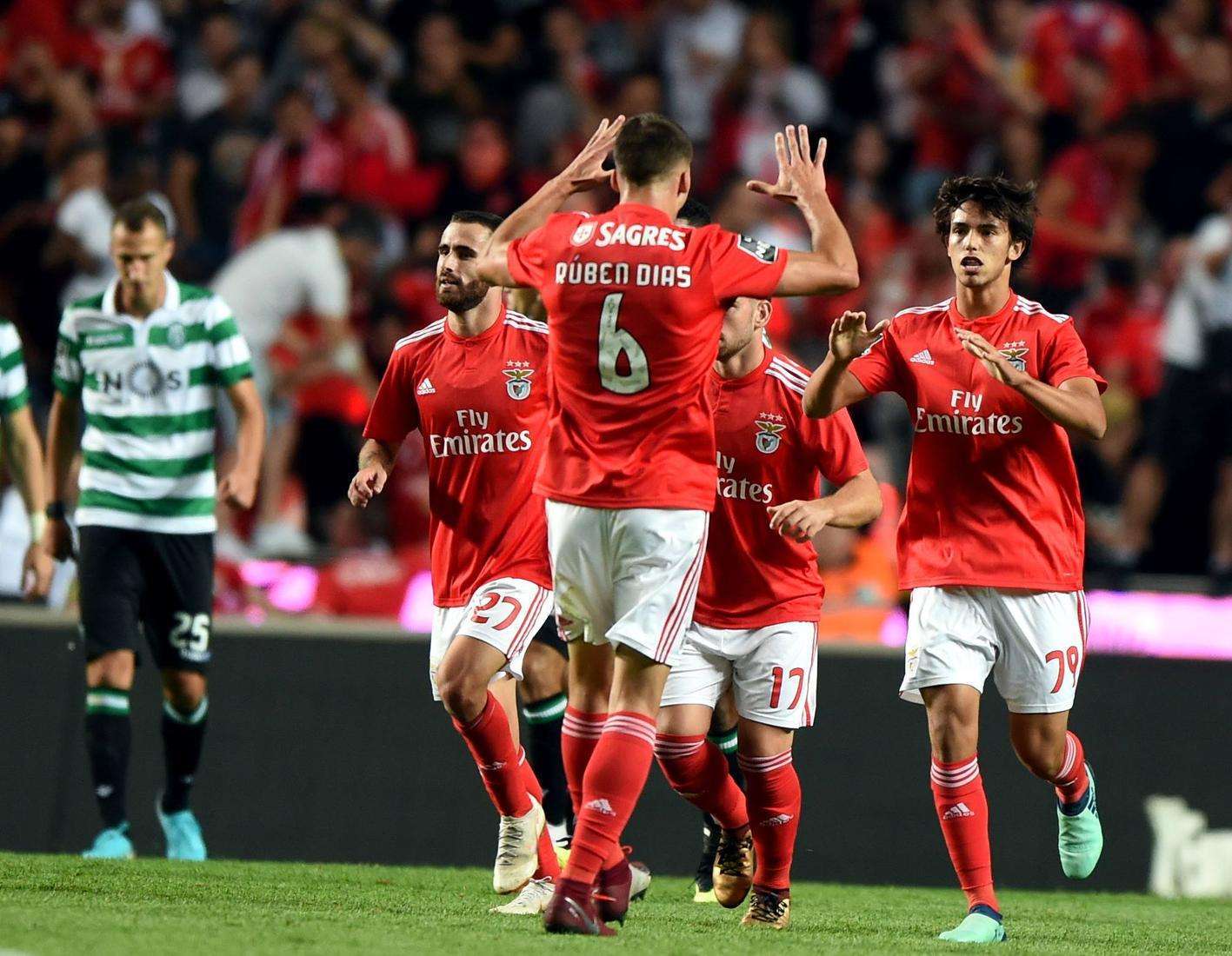 IM体育App下载-包含欧塞尔主场小胜尼斯，取得近期一场关键胜利的词条