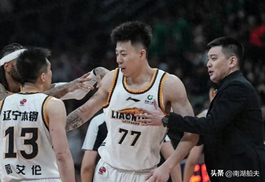 IM体育-辽宁队完胜浙江队，张镇麟点燃赛场的简单介绍
