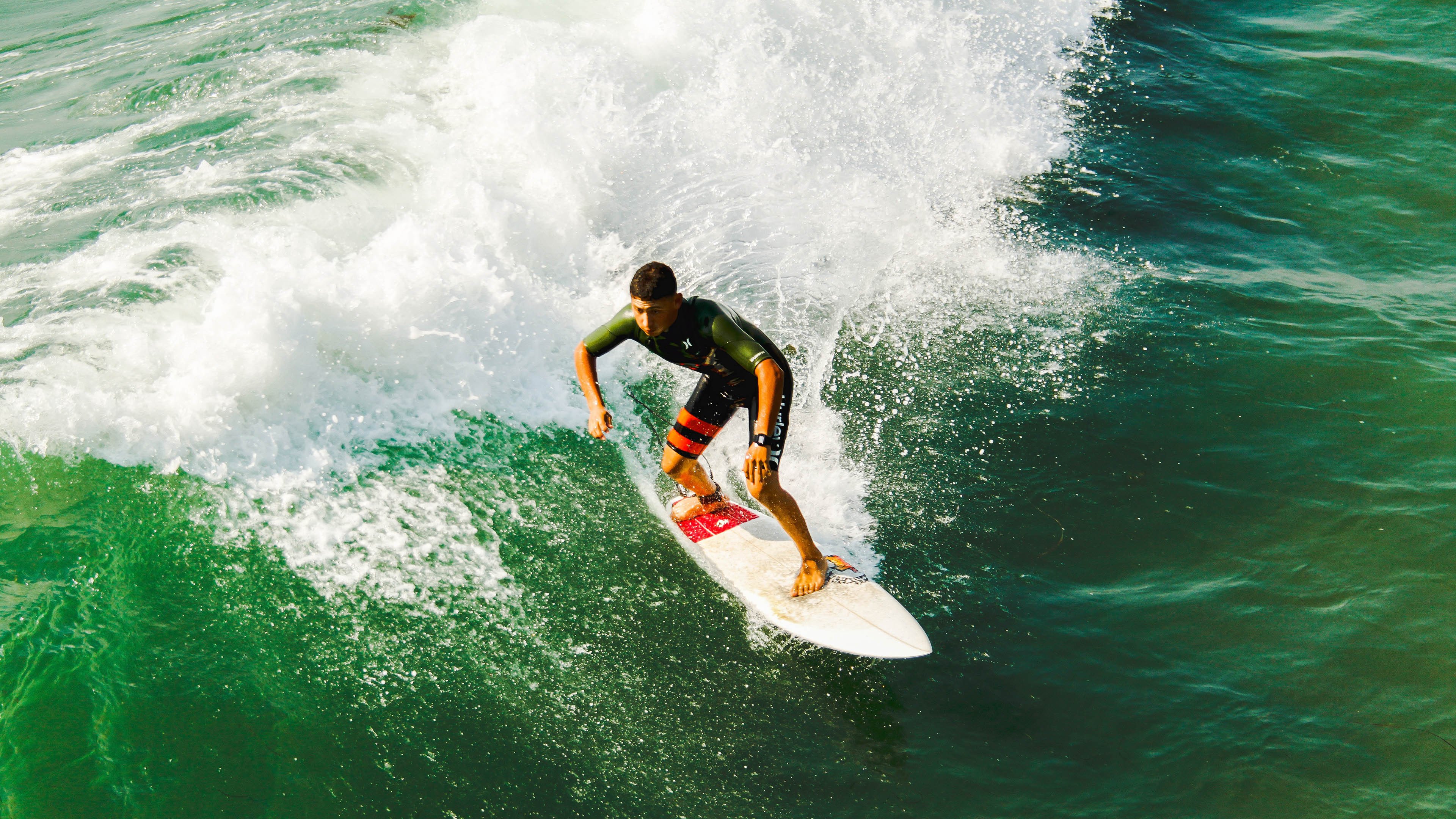 IM体育官方平台-赛道上的魔术,当F1争冠焦点战遇上迈阿密的热火爆冷